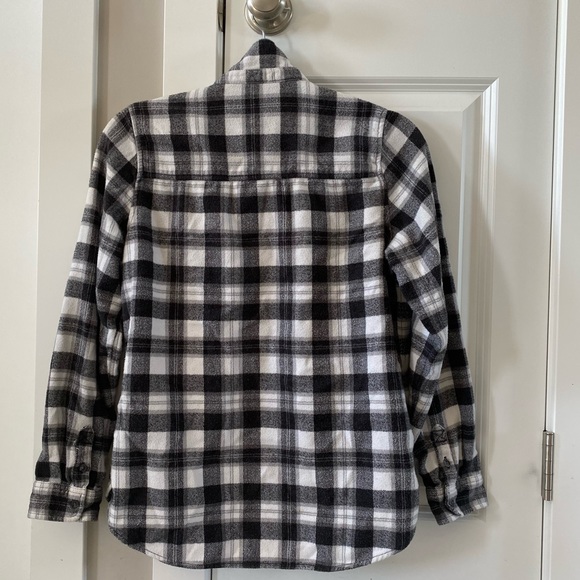 American Eagle Medium Women’s Flannel - Picture 3 of 4